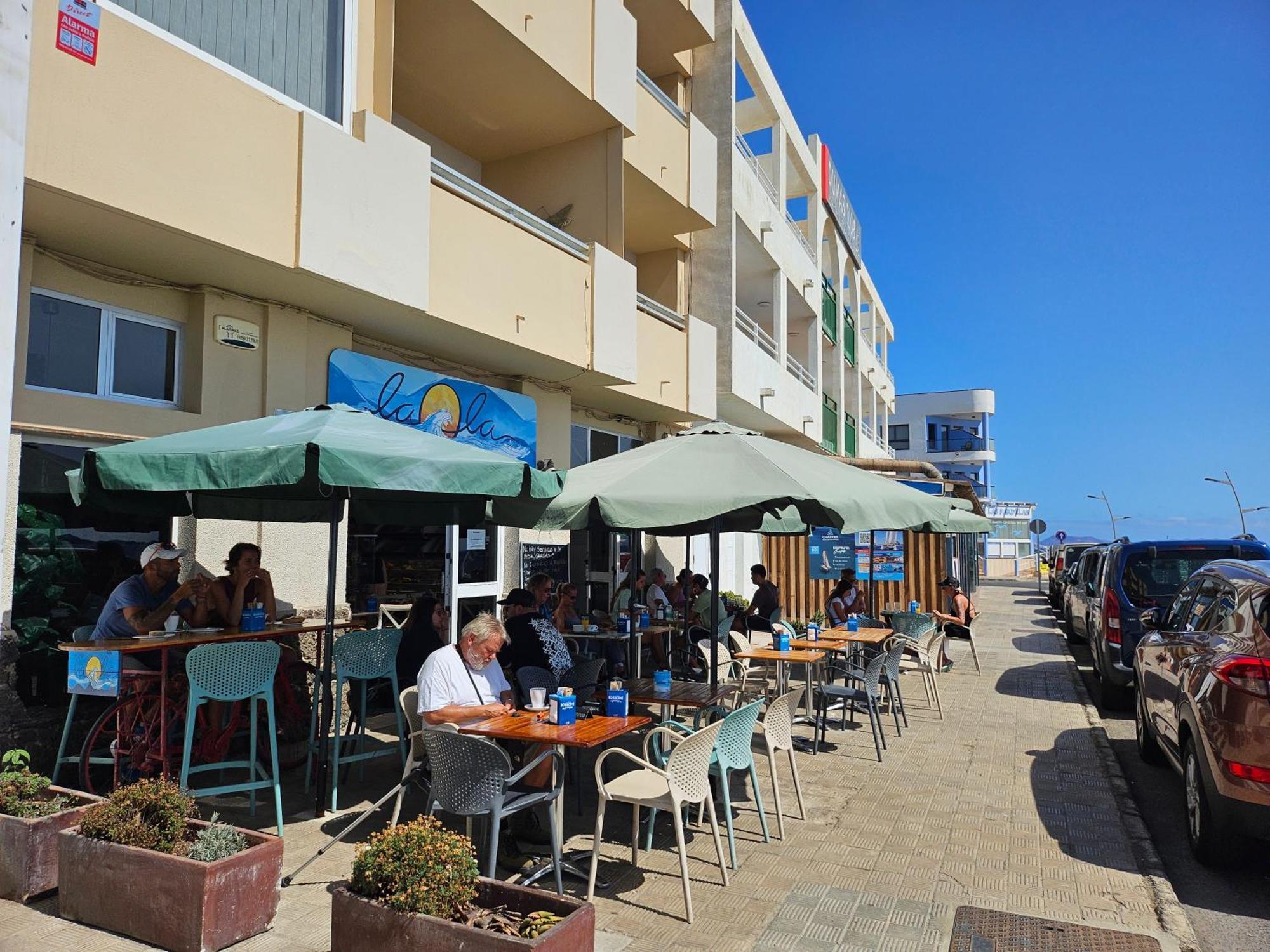 Corralejo Coliving By Amazzzing Travel Hostel Bagian luar foto