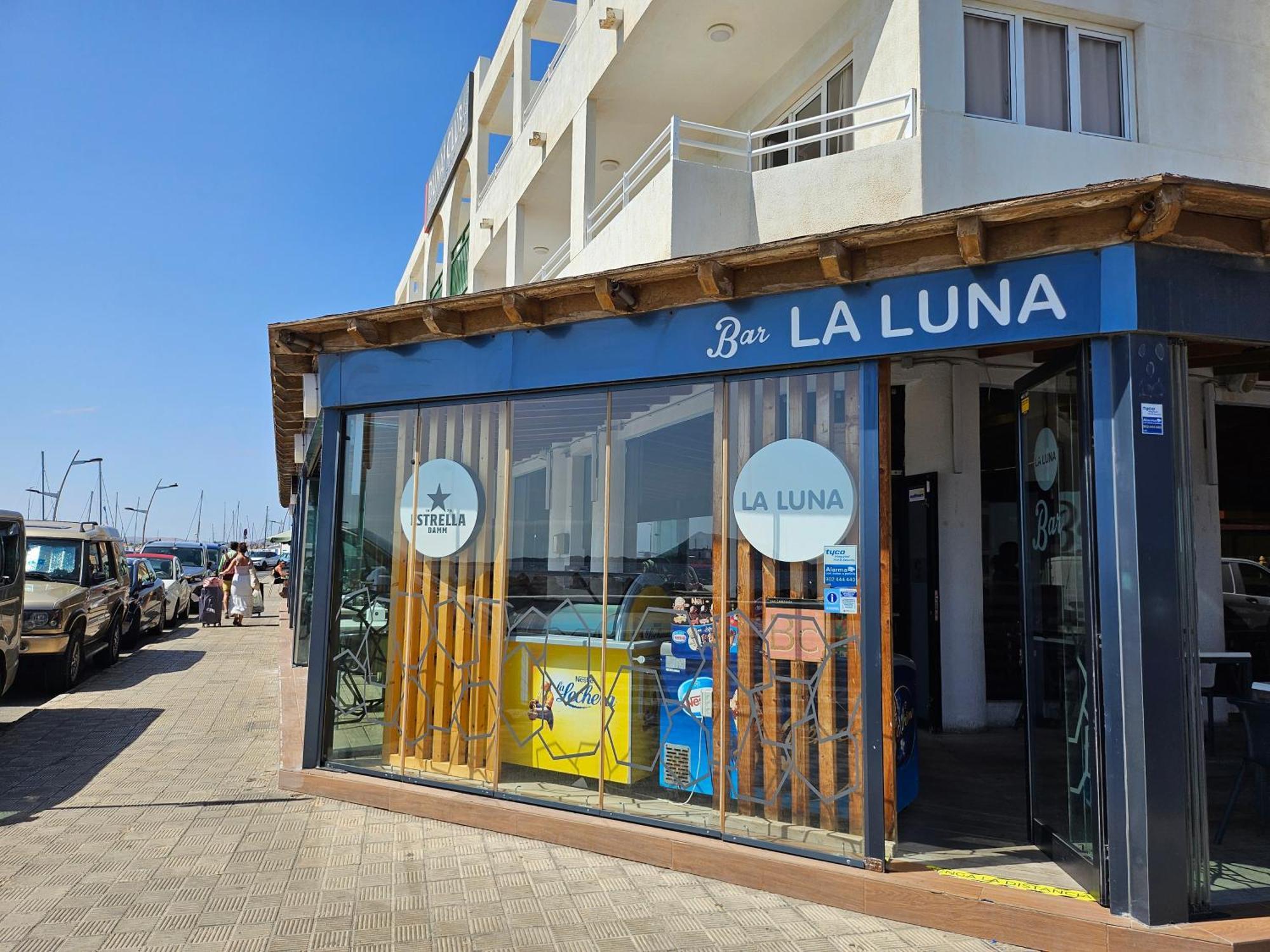 Corralejo Coliving By Amazzzing Travel Hostel Bagian luar foto