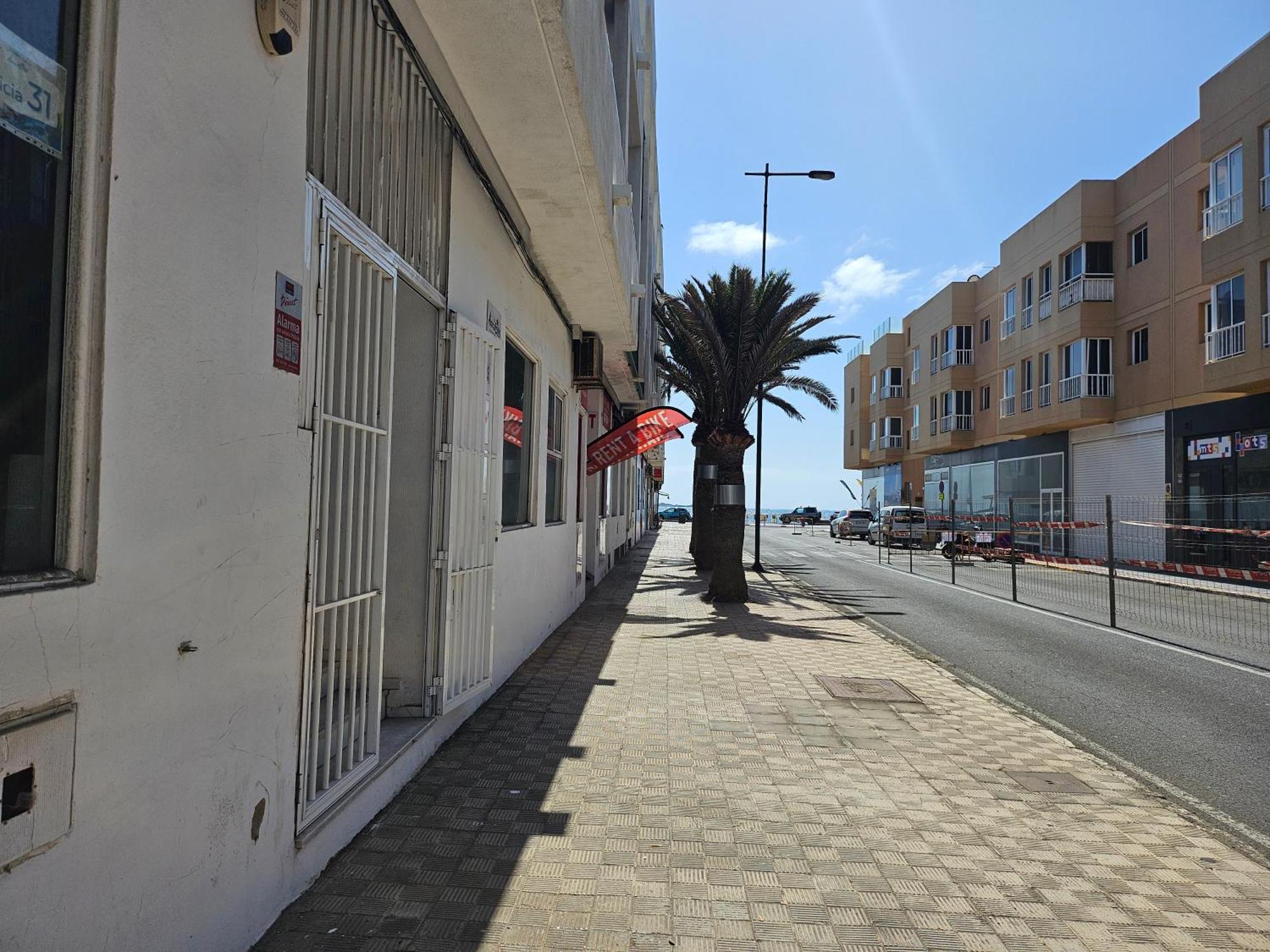 Corralejo Coliving By Amazzzing Travel Hostel Bagian luar foto