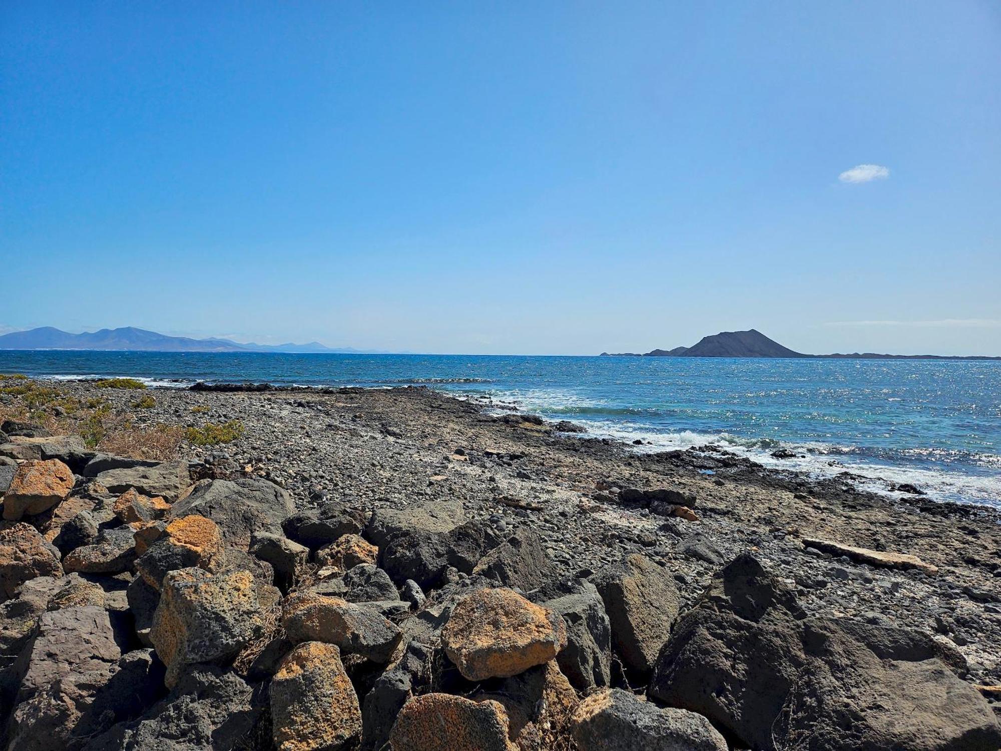 Corralejo Coliving By Amazzzing Travel Hostel Bagian luar foto