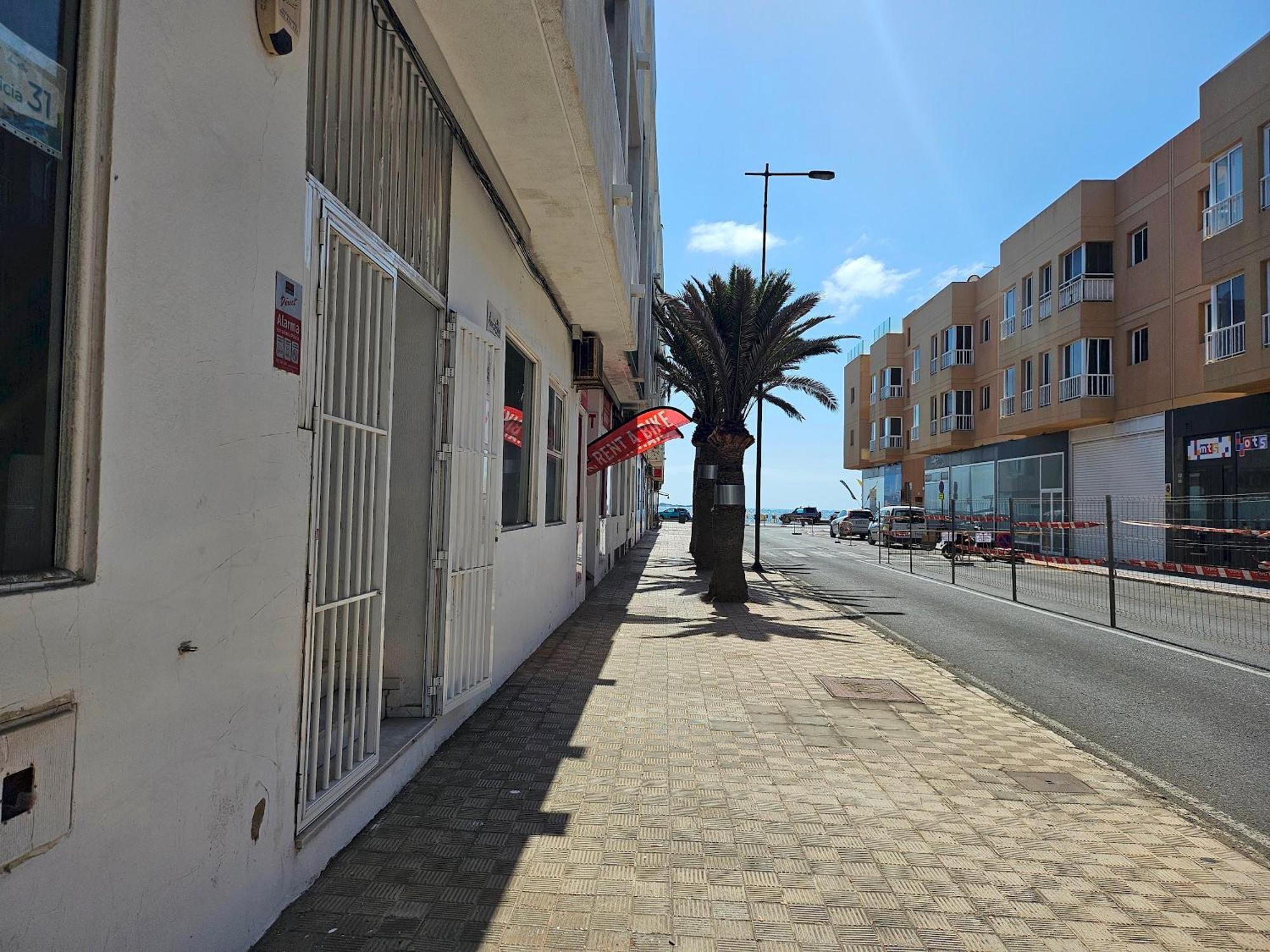 Corralejo Coliving By Amazzzing Travel Hostel Bagian luar foto