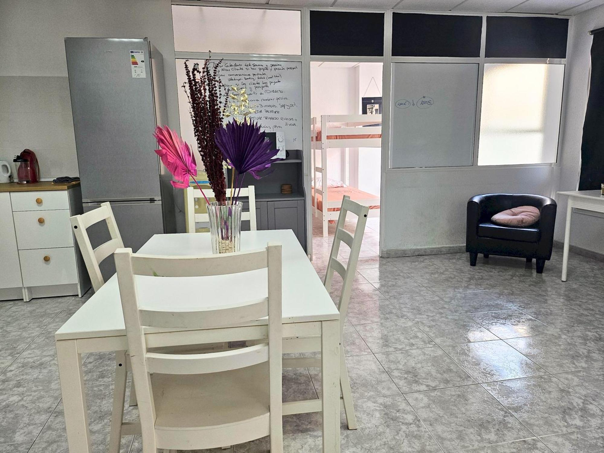 Corralejo Coliving By Amazzzing Travel Hostel Bagian luar foto